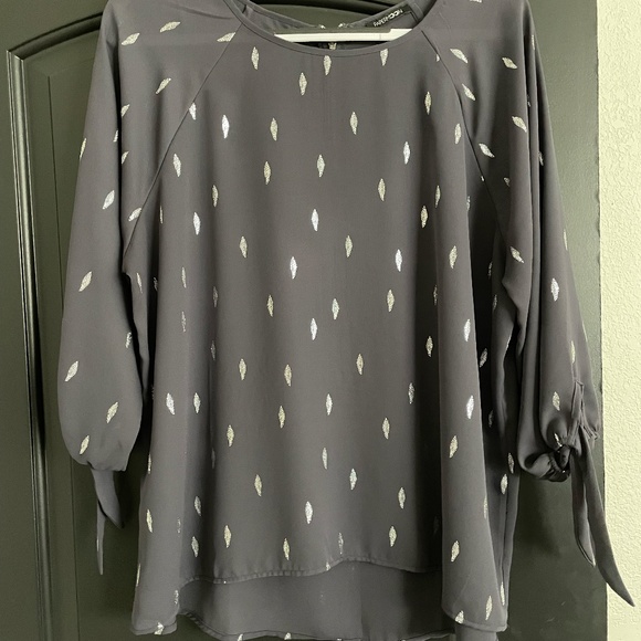 PAPERMOON Larie Tie Sleeve Foil Print Blouse - Picture 3 of 6